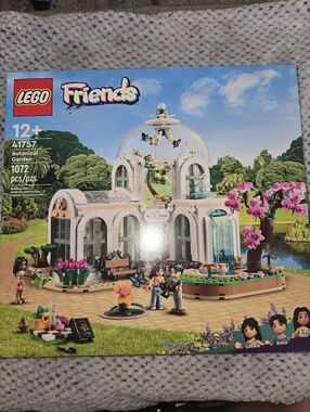 LEGO Friends Botanical Garden Set